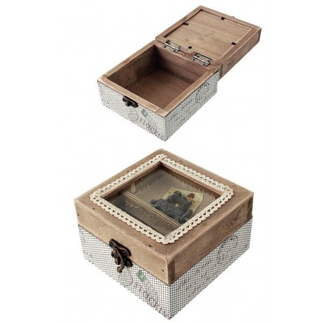 1T. Rustic wooden sewing box