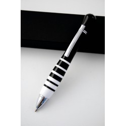 5T. Black Pen Form