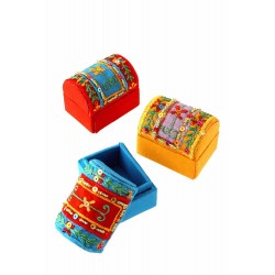 1T. Pack de 12 joyeros fantasía «Mini cofre» en tela bordada con abalorios