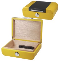 3T. Yellow / carbon humidor for 20-25 cigars with acrylic polymer humidifier