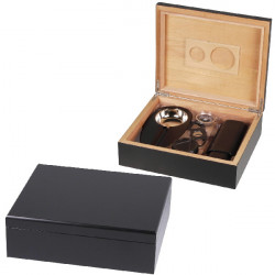 3T. Humidor para 25 cigarros