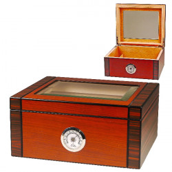 3T. Humidor  matt top with glass window/25 cig.