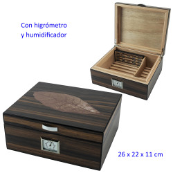 3T. Humidor «hoja» con higrómetro y humidificador 26 x 22 x 11 cm.