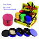 1T. Ø6 cm. Expositor con 12 grinders 5 partes colores surtidos