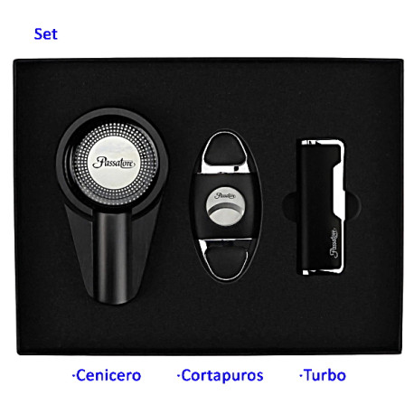 3T. Set con encendedor, cenicero y cortapuros «PASSATORE»